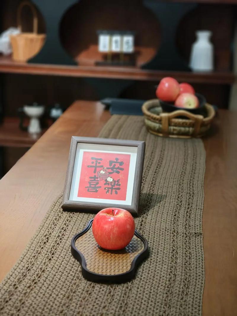 中古风展厅一角，岁月沉淀的温柔时光